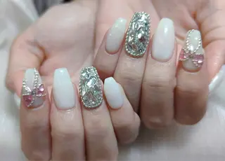 ネイル 小島 阿佑美のネイルデザイン