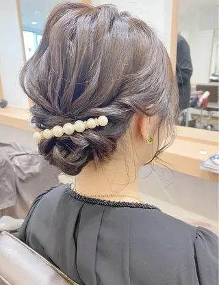 ヘアアレンジ GRANLUSSO 〜グランルッソ駅前店所属・木口 嘉美のヘアスタイル