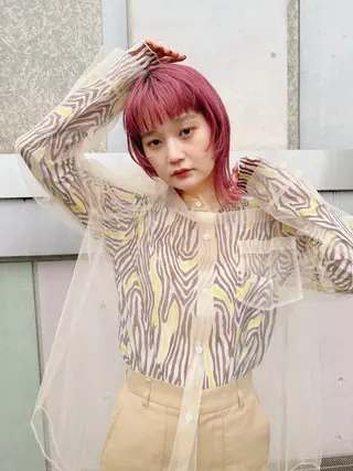 ショート カラー ヘアアレンジ flamme Annaのヘアスタイル