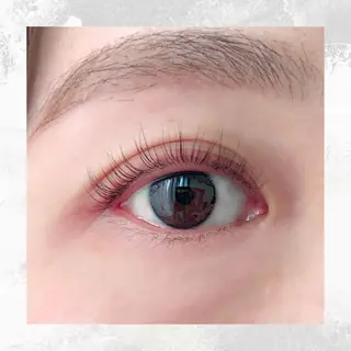 マツエク・マツパ Aim NAIL&EYELASH.BROW立花店所属・Aim立花店 Mihoのマツエク・マツパデザイン