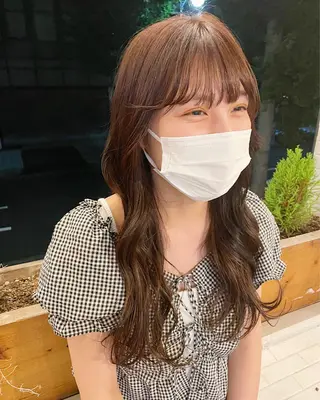 ロング COMILE 🌼 SUZUKAのヘアスタイル