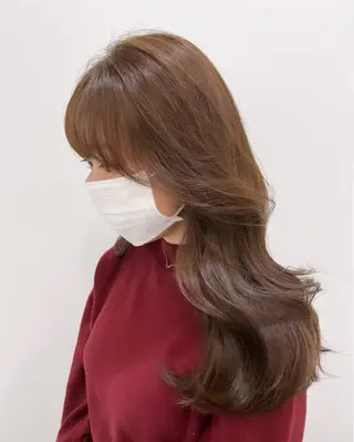 ロング カラー ヘアアレンジ 椿森 美瑠紅の眉毛・アイブロウイメージ