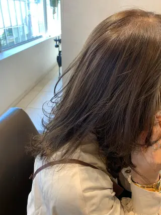 ミディアム カラー 縮毛矯正✖️似合わせ 🌻ヒトミのヘアスタイル