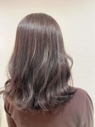 カラー GRANLUSSO 〜グランルッソ駅前店所属・木口 嘉美のヘアスタイル