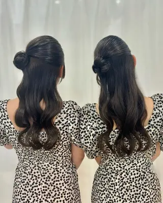 ロング ヘアアレンジ 𝒎𝒐𝒆🩰 名駅/ヘアメ/暖色♡のヘアスタイル