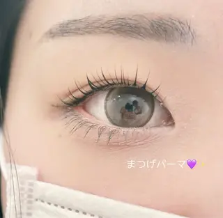 マツエク・マツパ carrefour Noa秋葉原所属・カジタ ルナの眉毛・アイブロウイメージ