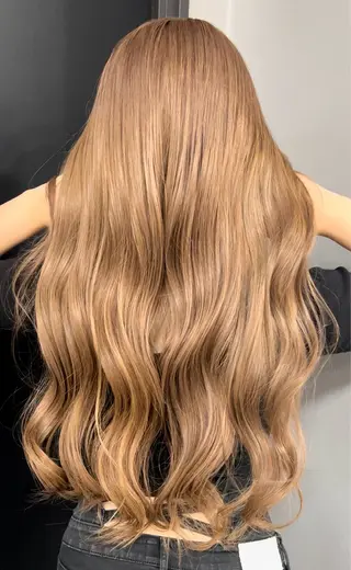 カラー GIMMICK pasha所属・蔭山 ゆきなのヘアスタイル