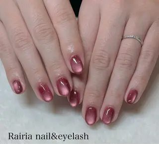ネイル Rairia   nail所属・屋敷 理奈のネイルデザイン