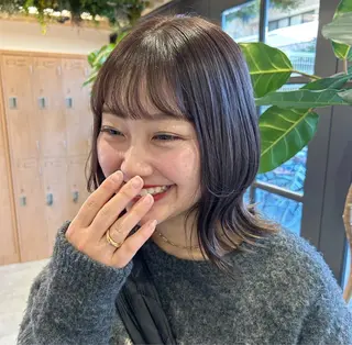 ショート カラー Koharu🍓/ 透明感/ツヤ髪のヘアスタイル