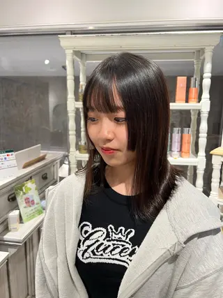 ミディアム ミカ/名駅/レイヤー /ブリーチなしカラーのヘアスタイル