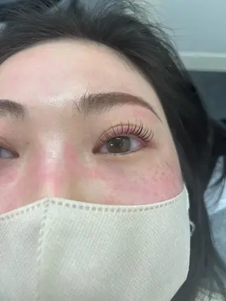 マツエク・マツパ アイブロウ専門サロン エサージュオム新宿店所属・エサージュオム新宿 🐶の眉毛・アイブロウイメージ