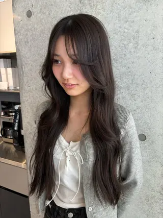 ロング カラー Miyu🎀レイヤー ／透明感カラー🪽のヘアスタイル