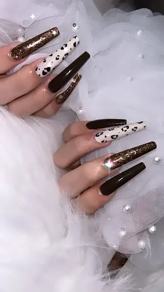 ネイル 高草木 桃香のネイルデザイン