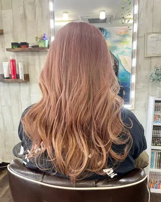 ロング カラー モリナガ ヒトミのヘアスタイル