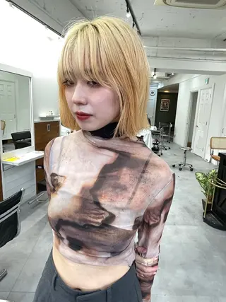 ミディアム カラー パーマ レイヤー／似合わせ TAKUYAのヘアスタイル