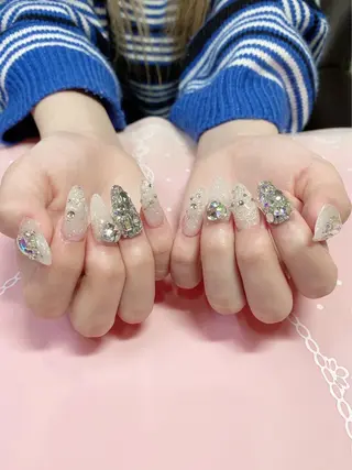セミロング ネイル 《LB》ラブリエ Nail&eyeのマツエク・マツパデザイン