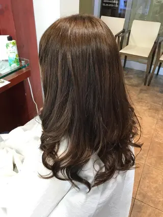 セミロング 嶋村 望美のヘアスタイル