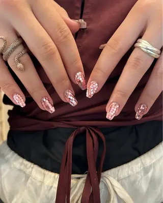 ネイル Nes.Nail所属・Miyagi Asamiのネイルデザイン