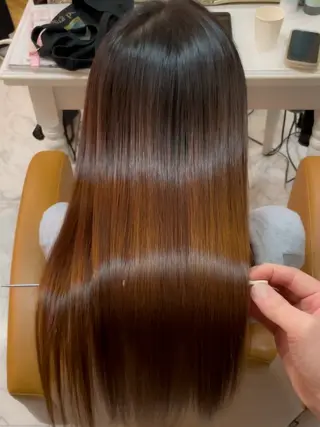 ロング 美髪縮毛矯正🤍 髪質改善/Shinaのヘアスタイル