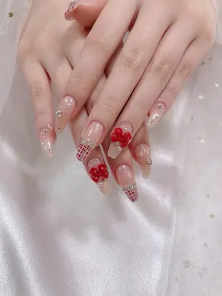 ネイル ジョリ kasumi🌹💅のネイルデザイン