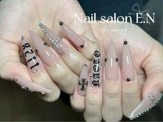 ネイル E.N🦋 長さ出し/持ち込みのネイルデザイン