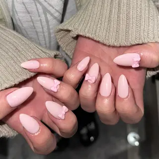 ネイル Sarina ⋆⭒˚のネイルデザイン