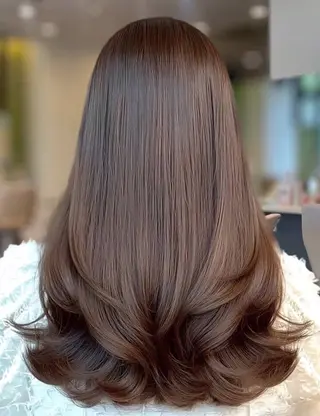 ロング タニモト ミユキのヘアスタイル