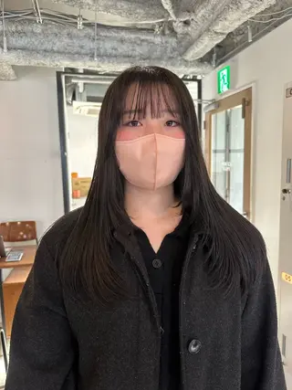 セミロング 🧣misaki 透明感カラー🧣のヘアスタイル