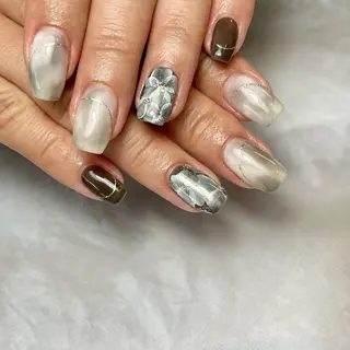 ネイル Reflection marikoのネイルデザイン