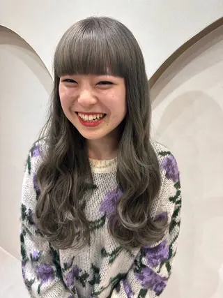 ロング カラー GO TODAY SHAiRE SALON NU茶屋町店所属・女性専門マンツーマン YUKIのヘアスタイル