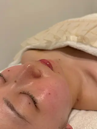 Lani Moon所属・⟡ 京都 小顔  ⊹ Lani Moonのエステ・リラクイメージ