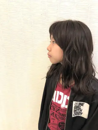 ミディアム キッズ 平川 友希子のヘアスタイル