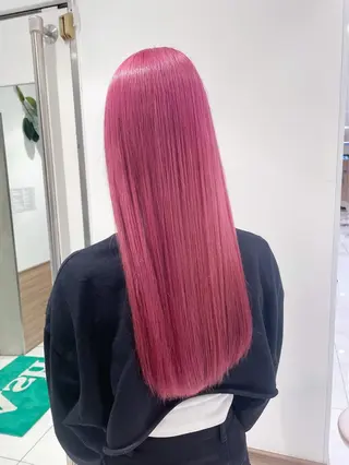ロング カラー 黒田 あゆかのヘアスタイル