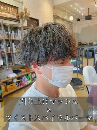 ミディアム パーマ メンズ エクステ指名No.1 【店長】橘田のヘアスタイル