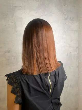 ミディアム apollo yokohama所属・レイヤーカット/ ハイトーン/ミノリのヘアスタイル