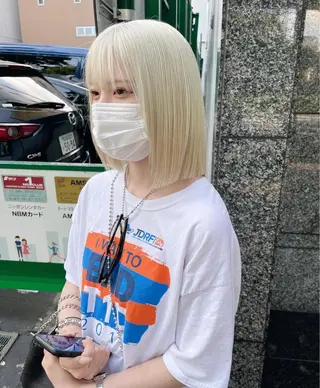 ミディアム カラー ✨艶ブリーチカラー ✨四ノ宮裕己のヘアスタイル
