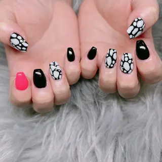 ネイル 個室ネイルサロンDolly  Girl〜ドーリーガール〜所属・DollyGirl KYOKOのネイルデザイン