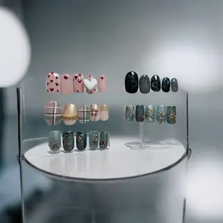 ネイル nail studio Ulu所属・漆崎 茜のネイルデザイン