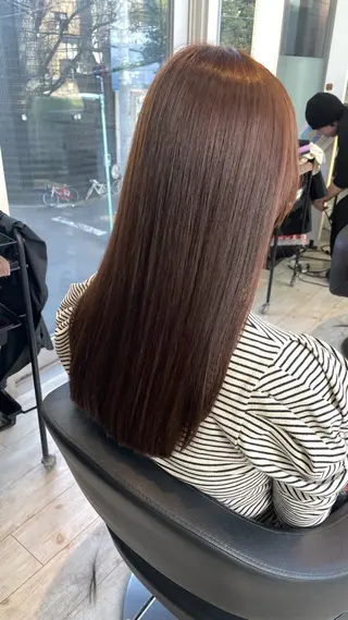 ロング カラー ブリーチ/髪質改善/ ハイトーン/暖色のヘアスタイル