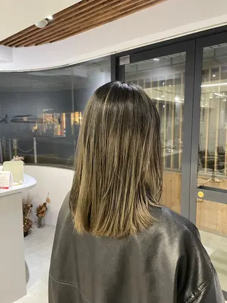 セミロング 絶対綺麗な暖色カラー 🎯あります✨増渕✨のヘアスタイル