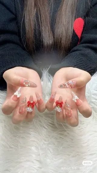 ネイル Nikoネイルサロン中野店所属・merci リカのネイルデザイン