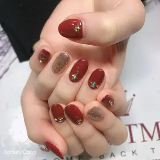 ネイル Guarendo錦糸町店所属・ガレンドウ 白澤 愛子のネイルデザイン