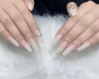 ネイル Lenie Nail Okuboのネイルデザイン