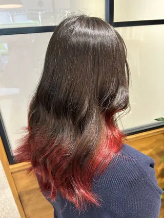 ロング やなぎさわ はるなのヘアスタイル