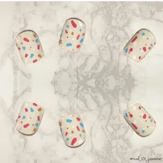 ネイル S LOUNGE NAIL所属・パーツたくさん🍓 SUMIのネイルデザイン