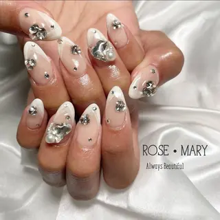 ネイル ROSE・ MARY 鈴木のネイルデザイン