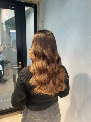 カラー 暖色/ハイトーン/ カラー/HBLのヘアスタイル