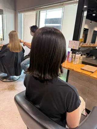 ショート カラー NANAMI🩵 大人可愛い韓国ヘアのヘアスタイル