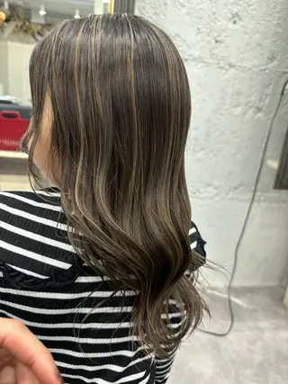 セミロング カラー ヘアアレンジ 久米 治仁のヘアスタイル
