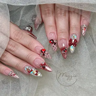 ネイル Maggie Nail🦩のネイルデザイン